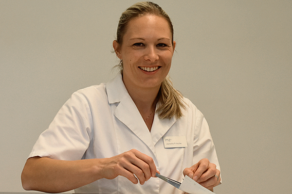 Jeanette Fritsche, MPA bei Dermatologie Bad Ragaz (St. Gallen) Jeanette Fritsche, MPA bei Dermatologie Bad Ragaz (St. Gallen)